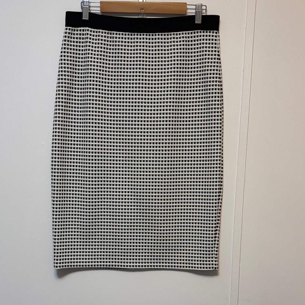 Alfani Black and White Textured Pencil Skirt